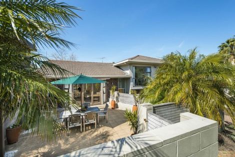 Photo of property in 39 Amante Crescent, Mairangi Bay, Auckland, 0630