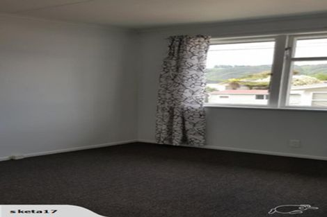 Photo of property in 30a Benge Crescent, Clouston Park, Upper Hutt, 5018