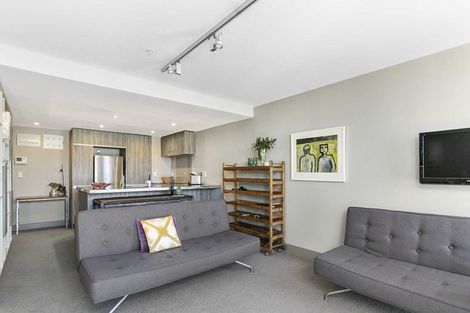 Photo of property in Canvas Apartments, 18/307 Willis Street, Te Aro, Wellington, 6011