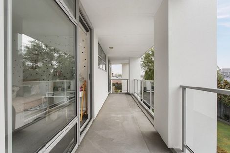 Photo of property in 8 Pewter Place, Northwood, Christchurch, 8051