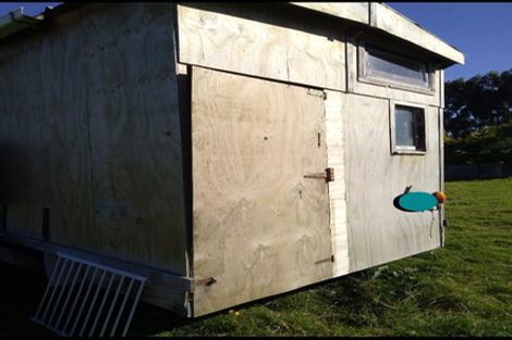 Photo of property in 3 Morton Street, Tuatapere, 9620