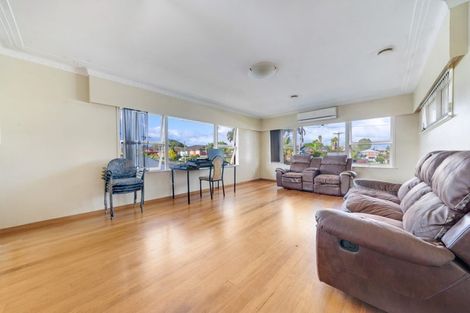 Photo of property in 30 Ingram Street, Papakura, 2110