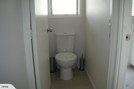 Photo of property in 2/123 Prince Regent Drive, Half Moon Bay, Auckland, 2012