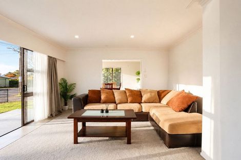 Photo of property in 56 Braid Road, St Andrews, Hamilton, 3200