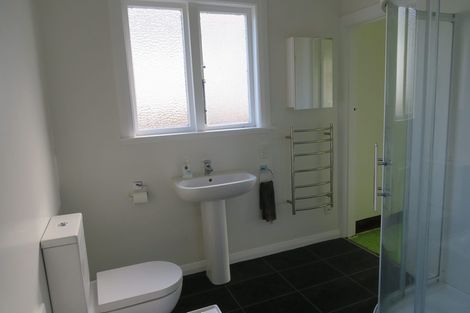 Photo of property in 17 Bidwill Street, Mount Cook, Wellington, 6021