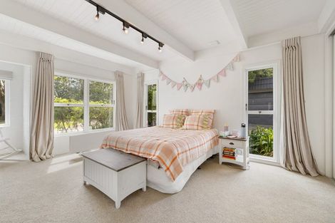 Photo of property in 3 Ashdale Lane, Strowan, Christchurch, 8052