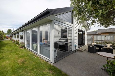 Photo of property in 9 Woodgrove Avenue, North New Brighton, Christchurch, 8083
