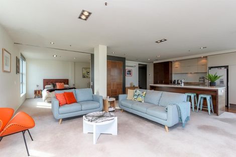 Photo of property in 22 Liardet Apartments, 501/22 Liardet Street, New Plymouth, 4310