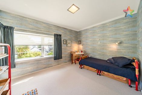 Photo of property in 16 Marina Grove, Hutt Central, Lower Hutt, 5010