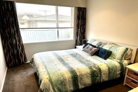 Photo of property in 18 Otira Grove, Kelson, Lower Hutt, 5010