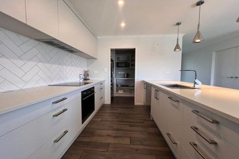 Photo of property in 8 Harriet Johnston Drive, Pokeno, 2402