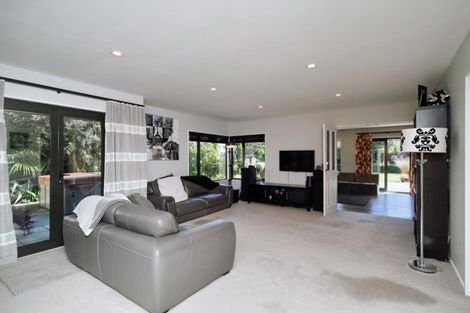 Photo of property in 15 Lexington Place, Shirley, Christchurch, 8061