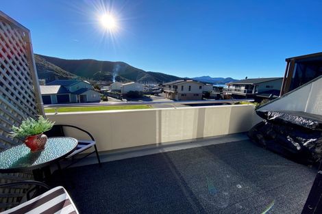Photo of property in 289b Waikawa Road, Waikawa, Picton, 7220