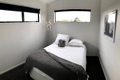 Photo of property in 10a Myrtle Street, Morningside, Auckland, 1022