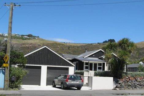 Photo of property in 13 Hardwicke Street, Sumner, Christchurch, 8081