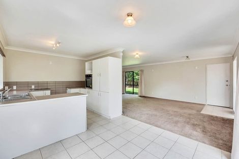 Photo of property in 170 Pooks Road, Swanson, Auckland, 0612