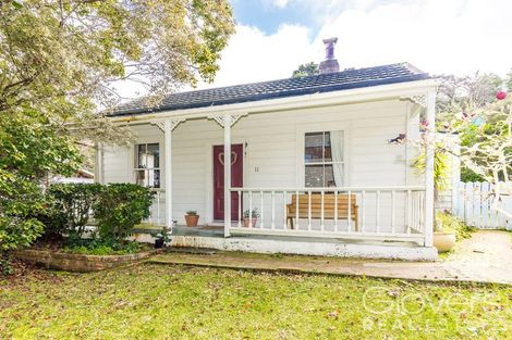 Photo of property in 11 Huia Road, Titirangi, Auckland, 0604