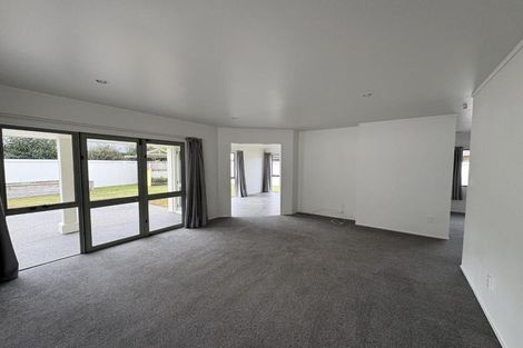 Photo of property in 54 Ashley Street, St Andrews, Hamilton, 3200