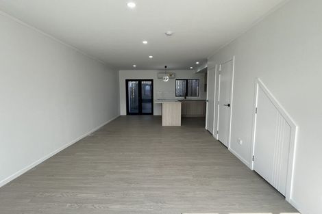 Photo of property in 19 Yeoman Place, Howick, Auckland, 2014