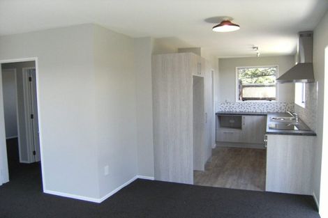 Photo of property in 2/417 Bower Avenue, Parklands, Christchurch, 8083