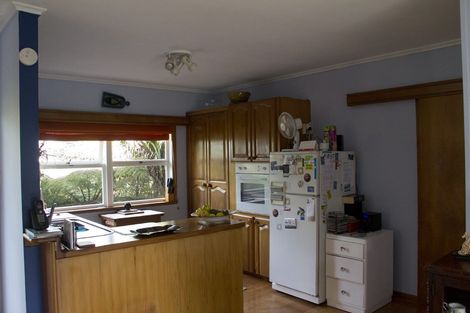 Photo of property in 1a Verbena Road, Birkdale, Auckland, 0626