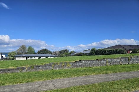 Photo of property in 37 Margaret Drive, Omokoroa, 3114