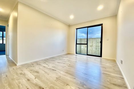 Photo of property in 75 Tir Conaill Avenue, Flat Bush, Auckland, 2019