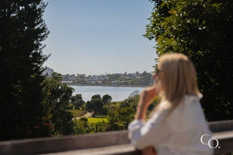 Photo of property in 127b Kingswood Road, Brookfield, Tauranga, 3110