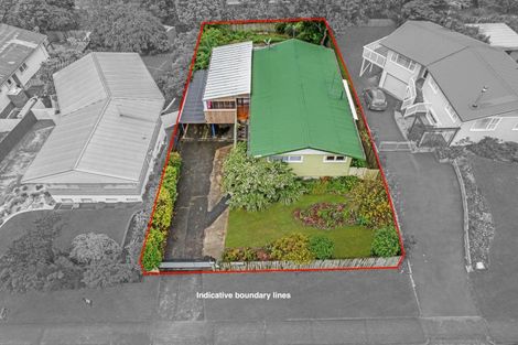 Photo of property in 22 Lawrence Crescent, Hillpark, Auckland, 2102