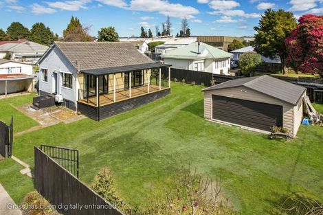 Photo of property in 14 Victory Road, Fairy Springs, Rotorua, 3015