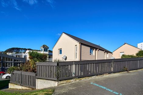 Photo of property in 302 Mansfield Street, Newtown, Wellington, 6021