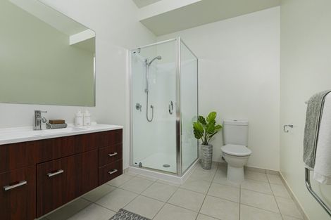 Photo of property in 14/40 Scarlet Oak Drive, Schnapper Rock, Auckland, 0632