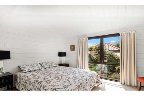 Photo of property in 27 Wychwood Crescent, Springfield, Rotorua, 3015