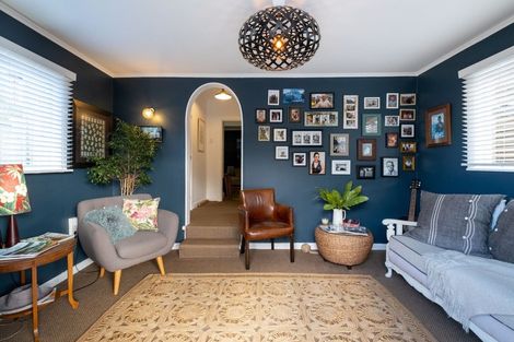 Photo of property in 22 Enfield Road, Hospital Hill, Napier, 4110