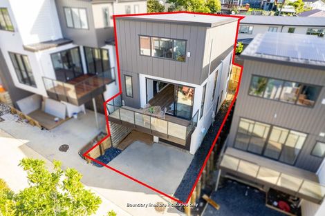 Photo of property in 6/388 Glenfield Road, Glenfield, Auckland, 0629