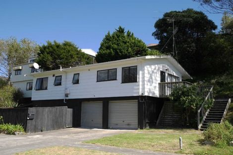 Photo of property in 35 Weggery Drive, Waikanae Beach, Waikanae, 5036