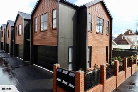 Photo of property in 3/3 Charlemont Street, Whitiora, Hamilton, 3200