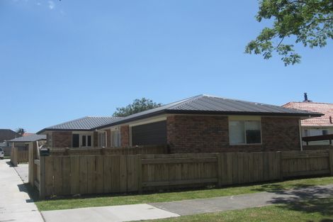 Photo of property in 5 Station Road, Te Puke, 3119