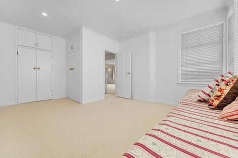 Photo of property in 29 Queens Parade, Devonport, Auckland, 0624