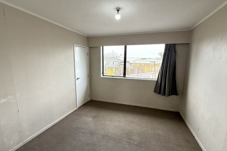 Photo of property in 13 Kern Place, Manurewa, Auckland, 2102