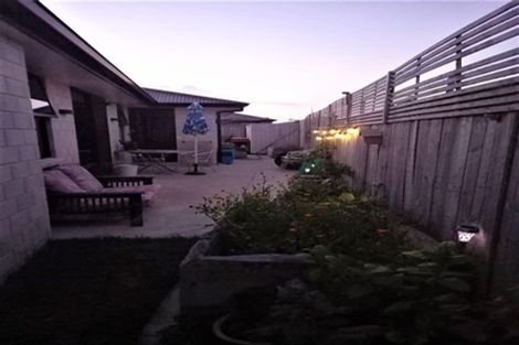 Photo of property in 11 Westhill Lane, Papamoa Beach, Papamoa, 3118
