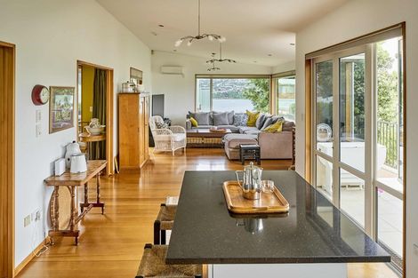 Photo of property in 95 Seaview Road, Paremata, Porirua, 5024