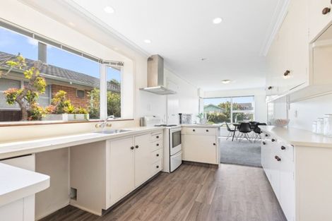 Photo of property in 3 Glenavon Place, Ilam, Christchurch, 8041