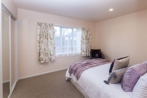 Photo of property in 13 Plynlimon Road, Fendalton, Christchurch, 8052