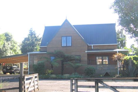 Photo of property in 421 Henderson Valley Road, Henderson Valley, Auckland, 0612