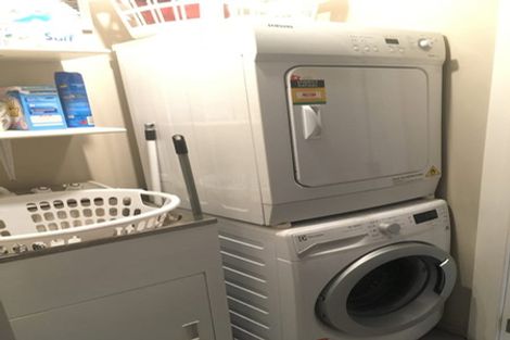 Photo of property in 52 Division Street, Riccarton, Christchurch, 8041