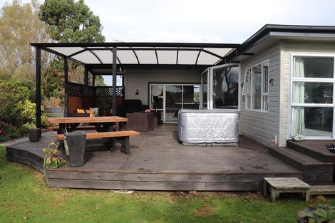 Photo of property in 19 Lake Road, Longbush, Invercargill, 9871