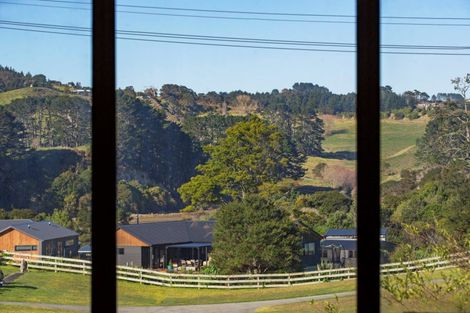 Photo of property in 13b East Street, Raglan, 3225