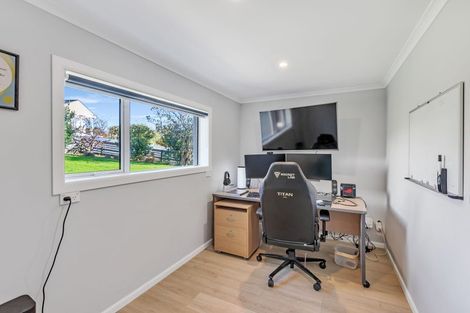 Photo of property in 16 Mitre Street, Gore, 9710