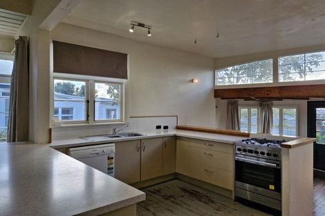 Photo of property in 24 Fulford Street, New Plymouth, 4310